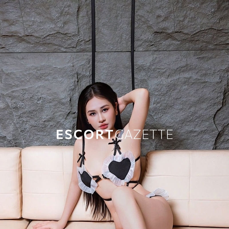 Oral without condom  luxury sexy cheap escort Dubai